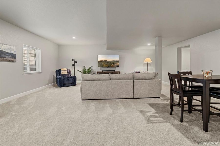 Furnished interior view inside a new home in Murphy Creek, Aurora (Image 6).