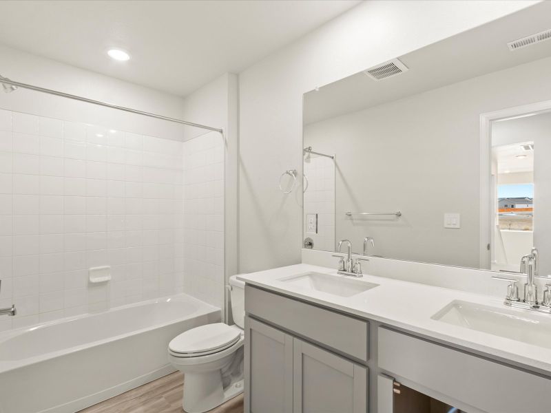 The Twin Peaks interior image taken at a Meritage Homes community in Severance, CO.