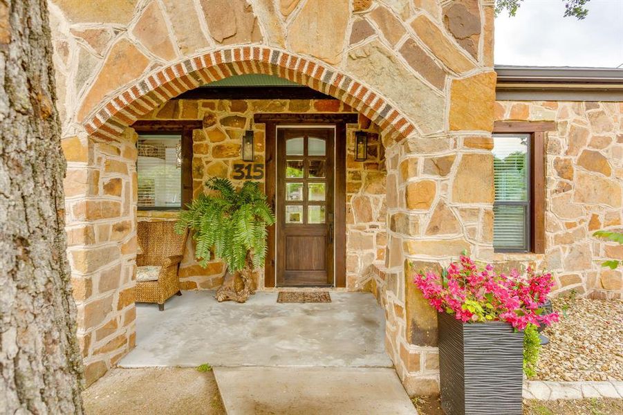 Exterior details and patio area of a home in , Weatherford (Image 23).