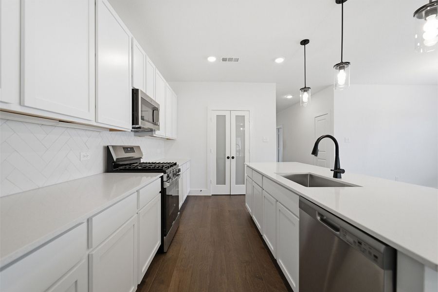 Furnished interior view inside a new home in Heartland, Crandall (Image 9).