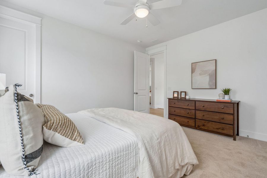 Furnished interior view inside a new home in Miller's Crossing, Johns Island (Image 77).