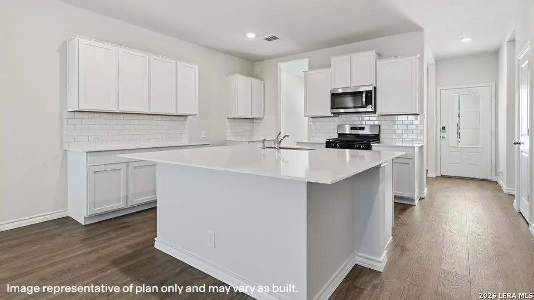 Furnished interior view inside a new home in Steele Creek, Cibolo (Image 13).