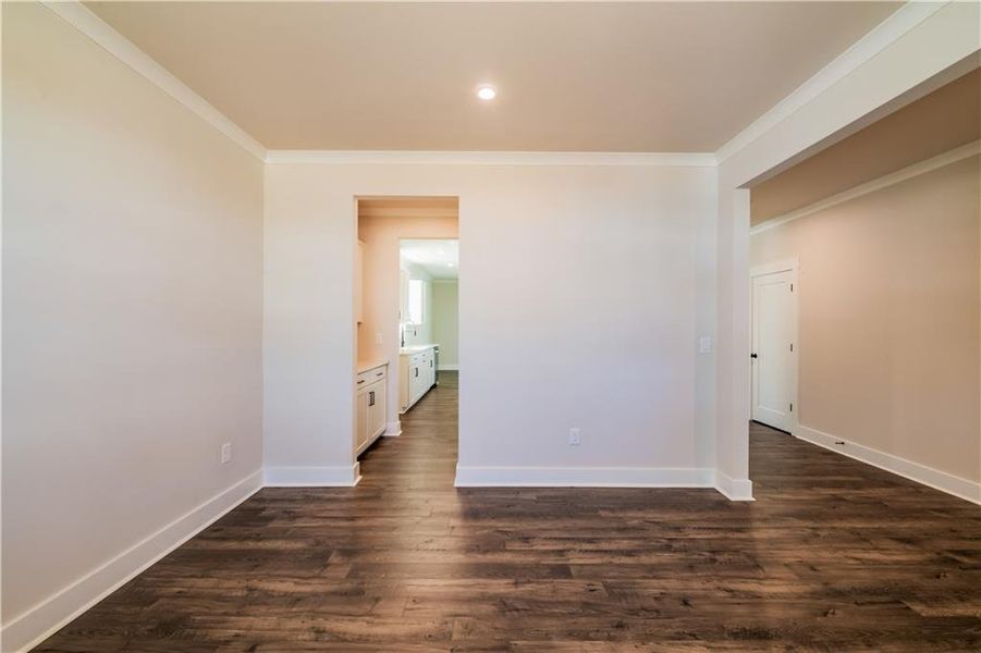 Spacious, unfurnished interior of a new home in Cambridge at Steels Bridge: Steels Bridge, Canton (Image 14).