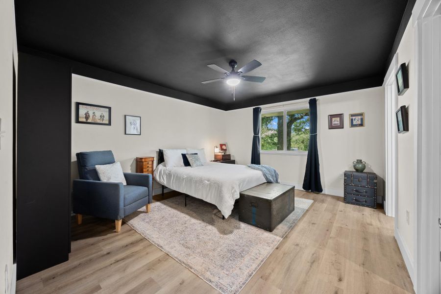 Main bedroom is oversized.
