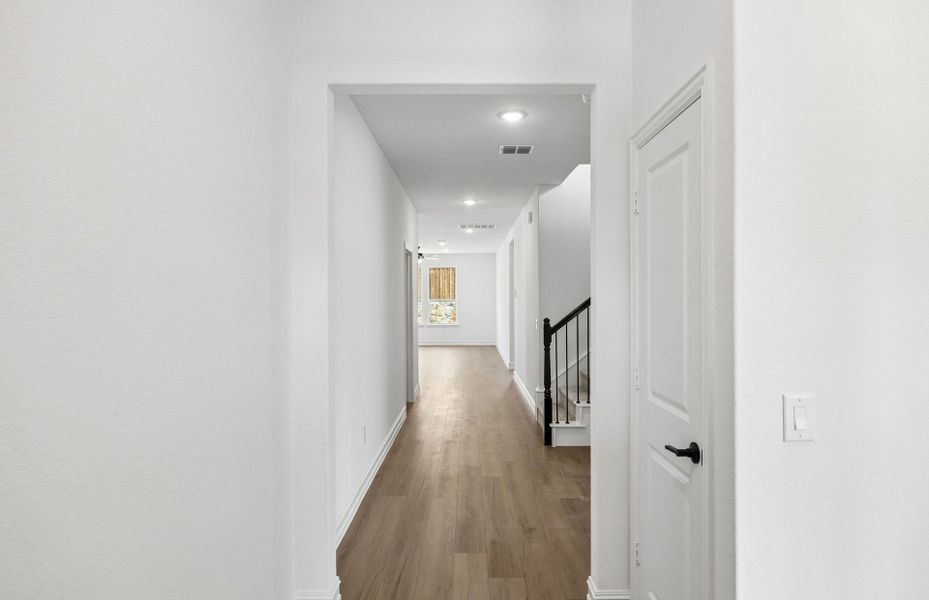 Spacious, unfurnished interior of a new home in Wilson Creek Meadows, Celina (Image 17). Spacious, unfurnished interior of a new home in Wilson Creek Meadows, Celina (Image 17).