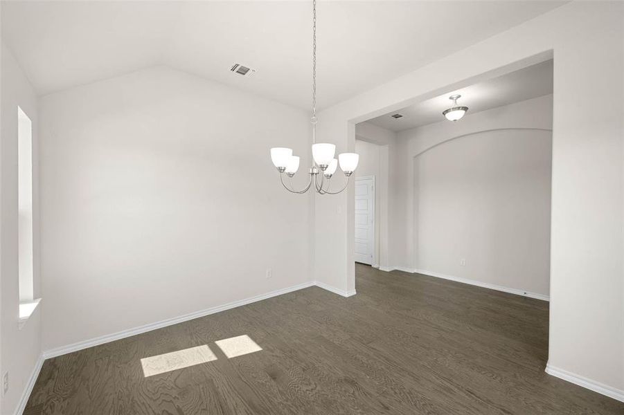 4537 Aralia- Dining Room-2 4537 Aralia- Dining Room-2