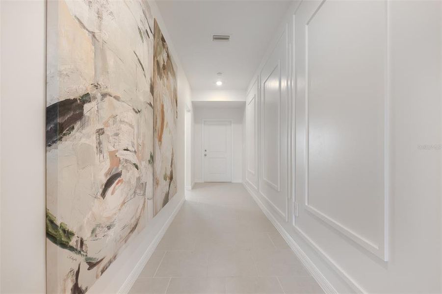 Spacious, unfurnished interior of a new home in , North Port (Image 18).