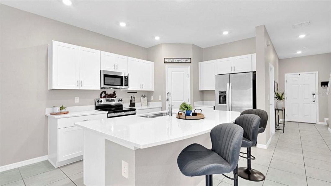 Furnished interior view inside a new home in , Kissimmee (Image 10).