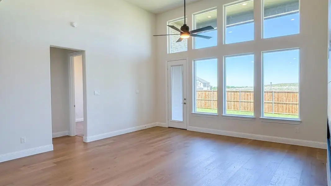 Spacious, unfurnished interior of a new home in Clearview Ranch, Royse City (Image 12). Spacious, unfurnished interior of a new home in Clearview Ranch, Royse City (Image 12).
