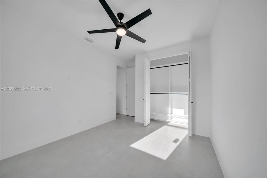 Spacious, unfurnished interior of a new home in , Lehigh Acres (Image 36).