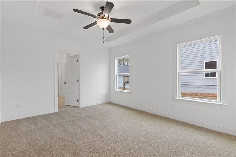 Spacious, unfurnished interior of a new home in , Athens (Image 17). Spacious, unfurnished interior of a new home in , Athens (Image 17).