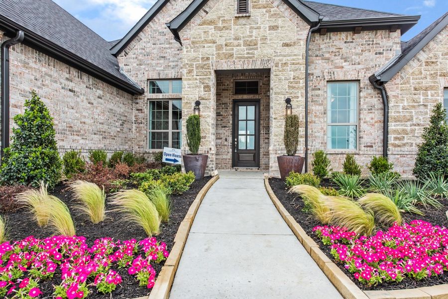 Image 41 of a home in NorthGlen. Image 41 of a home in NorthGlen.