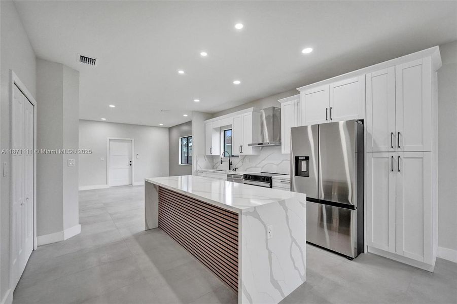 Image 94 of a home in . Image 94 of a home in .