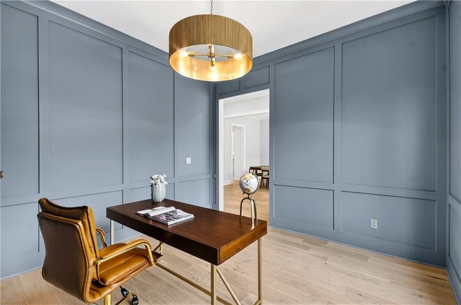 Furnished interior view inside a new home in , Atlanta (Image 5). Furnished interior view inside a new home in , Atlanta (Image 5).