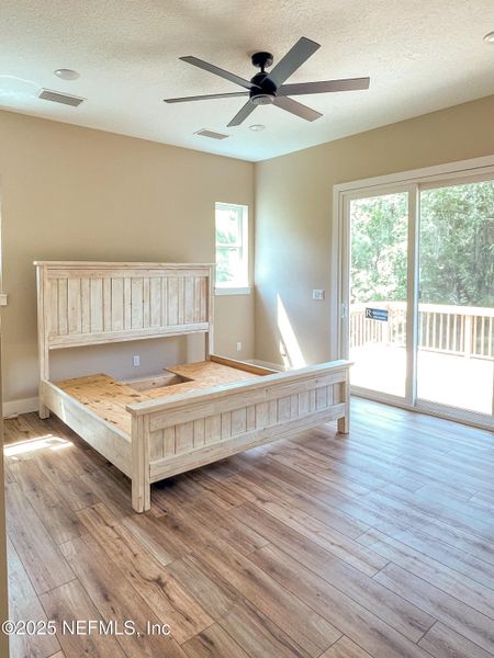 Furnished interior view inside a new home in , Middleburg (Image 8). Furnished interior view inside a new home in , Middleburg (Image 8).