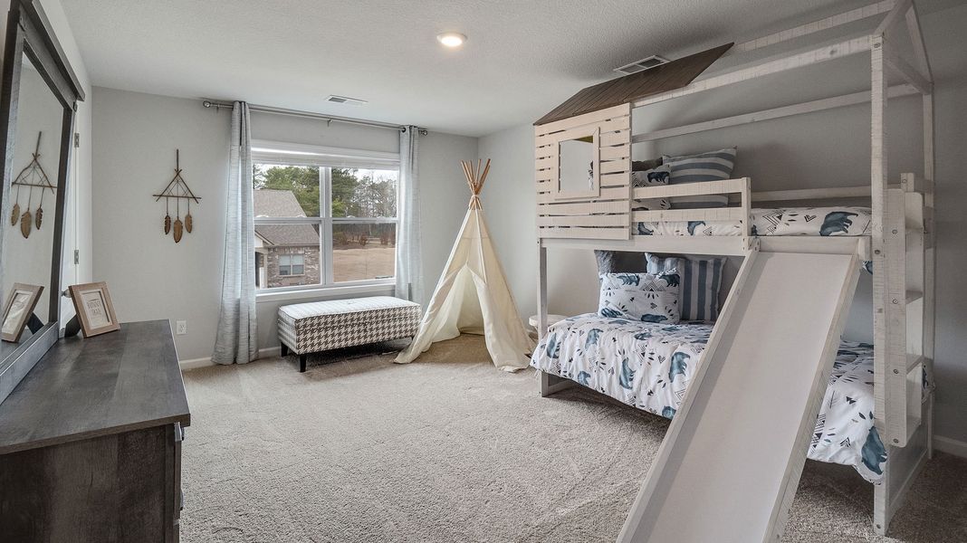 Representative furnished interior of a home built from the Salem by D.R. Horton in Shiloh Springs, Jackson (Image 18).