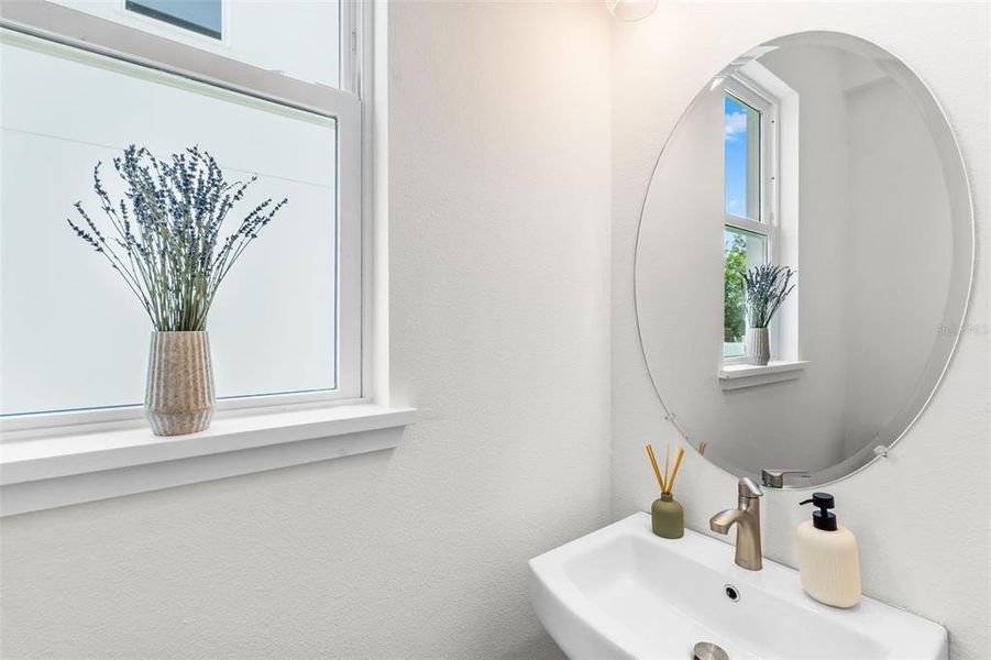Close-up of interior finishes inside a home in , Tampa (Image 20). Close-up of interior finishes inside a home in , Tampa (Image 20).