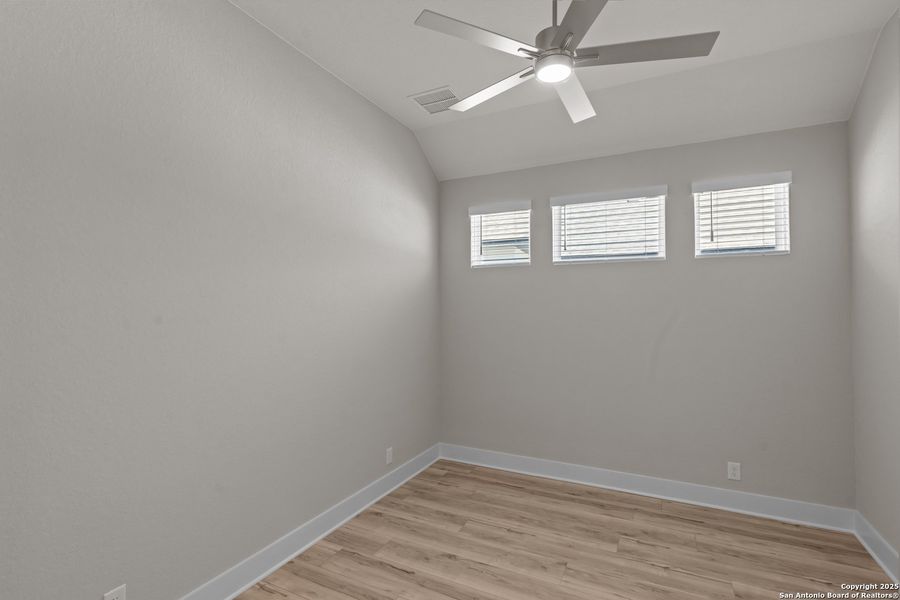 Spacious, unfurnished interior of a new home in Esperanza – New Phase Now Selling, Boerne (Image 23). Spacious, unfurnished interior of a new home in Esperanza – New Phase Now Selling, Boerne (Image 23).