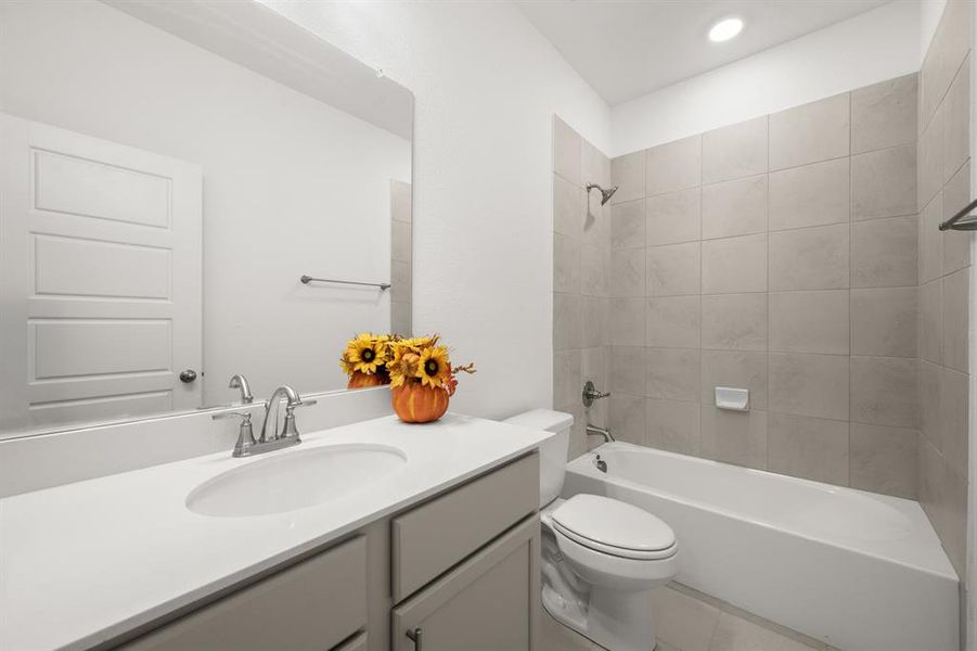 604 Godley Ranch- Bathroom-2136