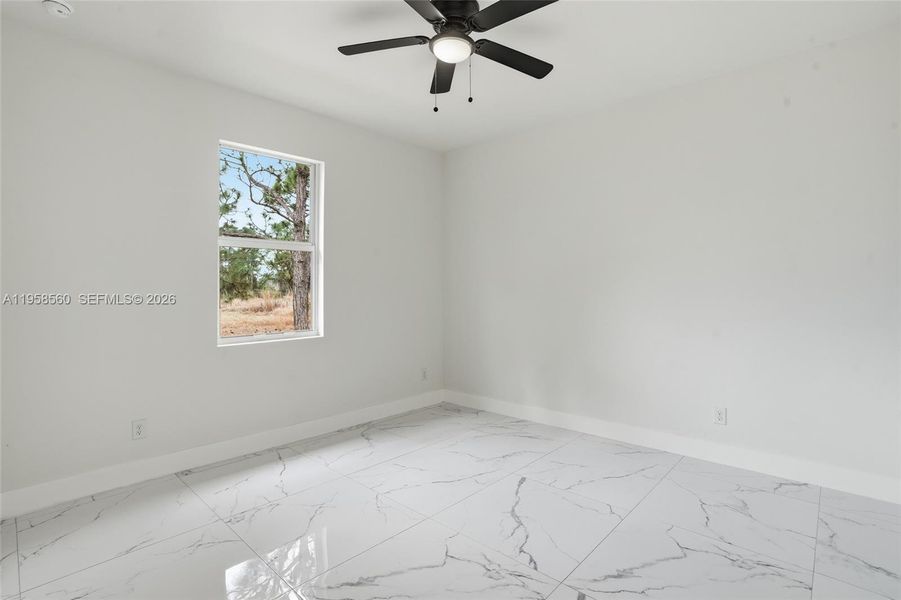 Spacious, unfurnished interior of a new home in , Lehigh Acres (Image 28).