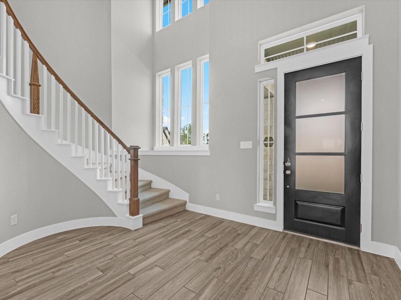 Spacious, unfurnished interior of a new home in Pecan Ridge, Fulshear (Image 18). Spacious, unfurnished interior of a new home in Pecan Ridge, Fulshear (Image 18).