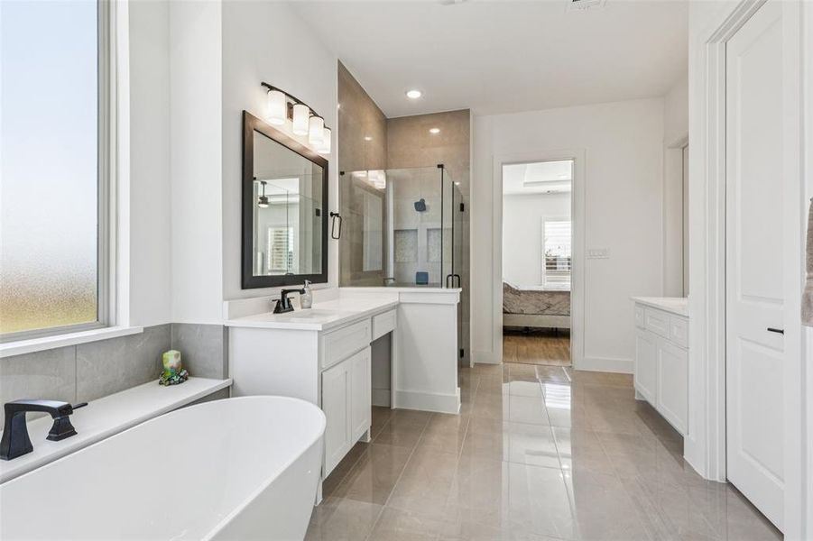 Furnished interior view inside a new home in Cambridge Estates, Prosper (Image 15). Furnished interior view inside a new home in Cambridge Estates, Prosper (Image 15).