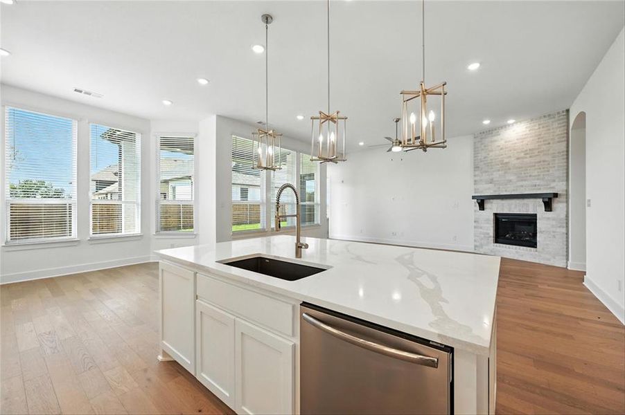 Furnished interior view inside a new home in Dove Hollow, Waxahachie (Image 12).
