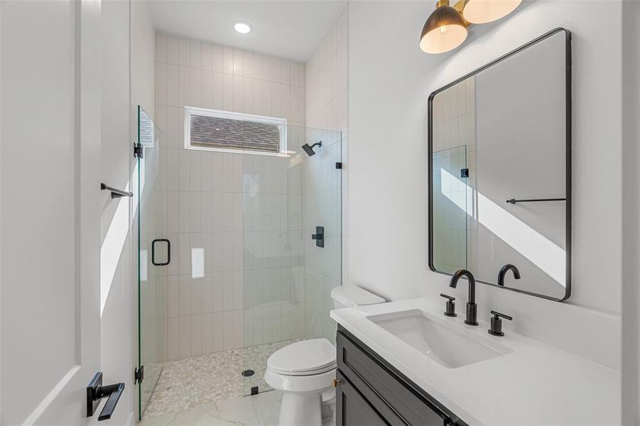 Furnished interior view inside a new home in , Granbury (Image 10).