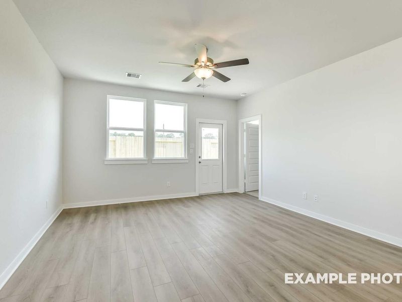 Spacious, unfurnished interior of a new home in Robins Landing, Houston (Image 15). Spacious, unfurnished interior of a new home in Robins Landing, Houston (Image 15).