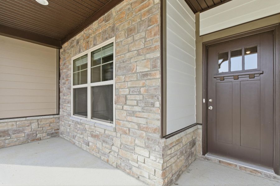 Exterior details and patio area of a home in Veterans Cove, Murfreesboro (Image 28).
