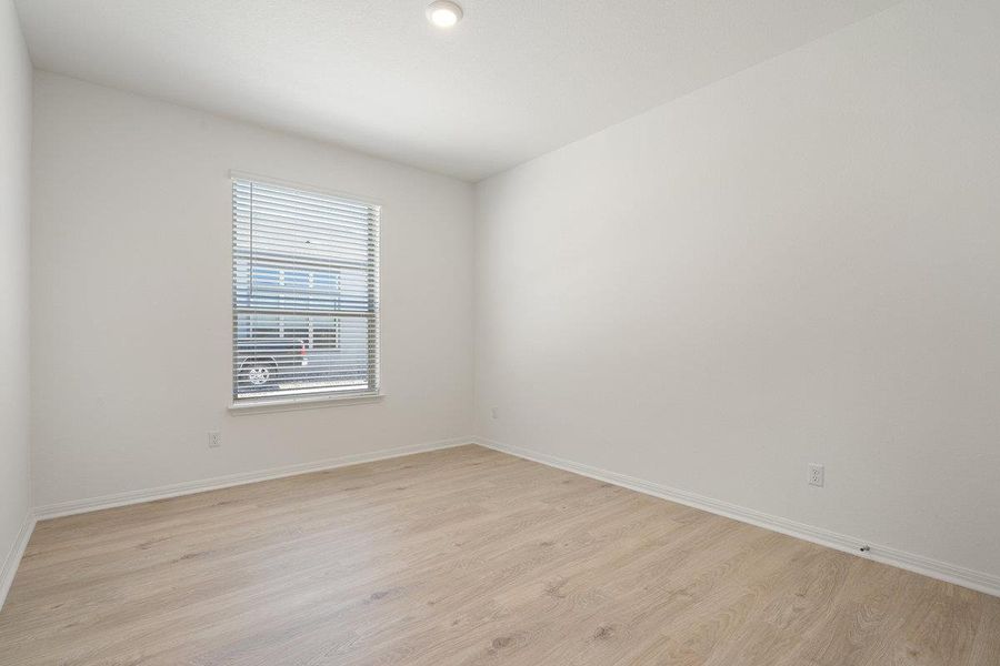 Spacious, unfurnished interior of a new home in Sage Hollow, Kyle (Image 23).