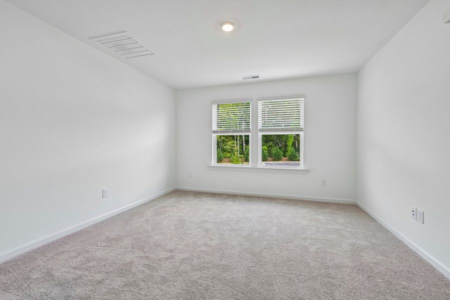 Spacious, unfurnished interior of a new home in Forestville Station, Wake Forest (Image 27).
