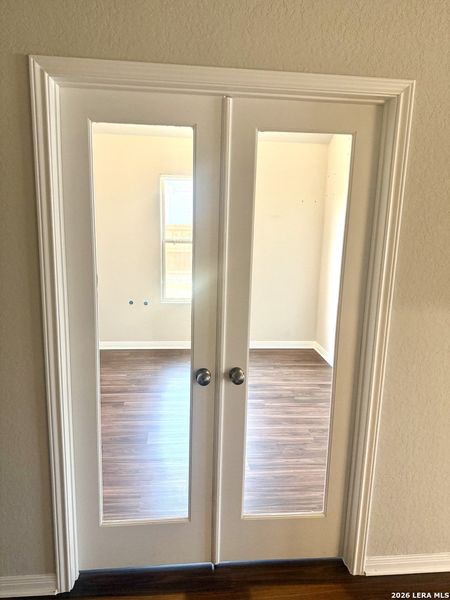 Close-up of interior finishes inside a home in Jordan's Ranch, San Antonio (Image 15).