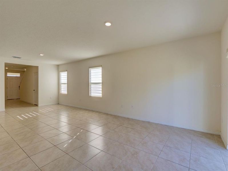 Image 35 of a home in Cascades. Image 35 of a home in Cascades.