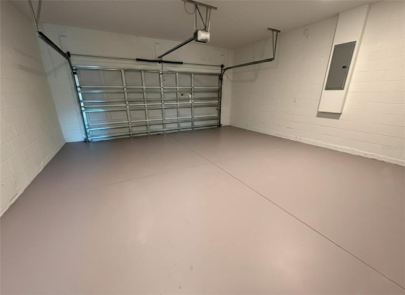 Spacious, unfurnished interior of a new home in , Citrus Springs (Image 29). Spacious, unfurnished interior of a new home in , Citrus Springs (Image 29).