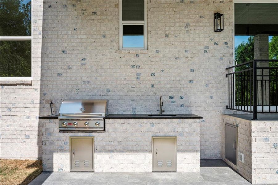 Exterior details and patio area of a home in , Lawrenceville (Image 31).