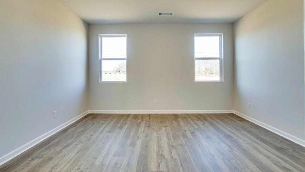 Representative unfurnished interior of a home built from the DESMOND by D.R. Horton in Nexus South, Gallatin (Image 15).