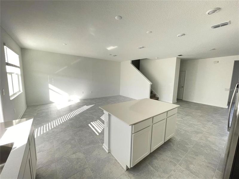 Image 6 of a home in . Image 6 of a home in .