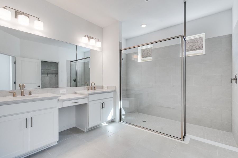 Representative furnished interior of a home built from the Maui by Taylor Morrison in Palms at Coasterra, Palmetto (Image 8). Representative furnished interior of a home built from the Maui by Taylor Morrison in Palms at Coasterra, Palmetto (Image 8).