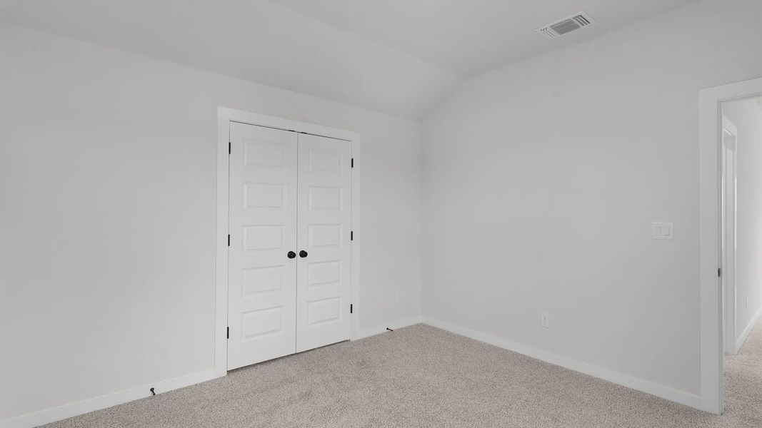 Spacious, unfurnished interior of a new home in Nolina, Georgetown (Image 18).
