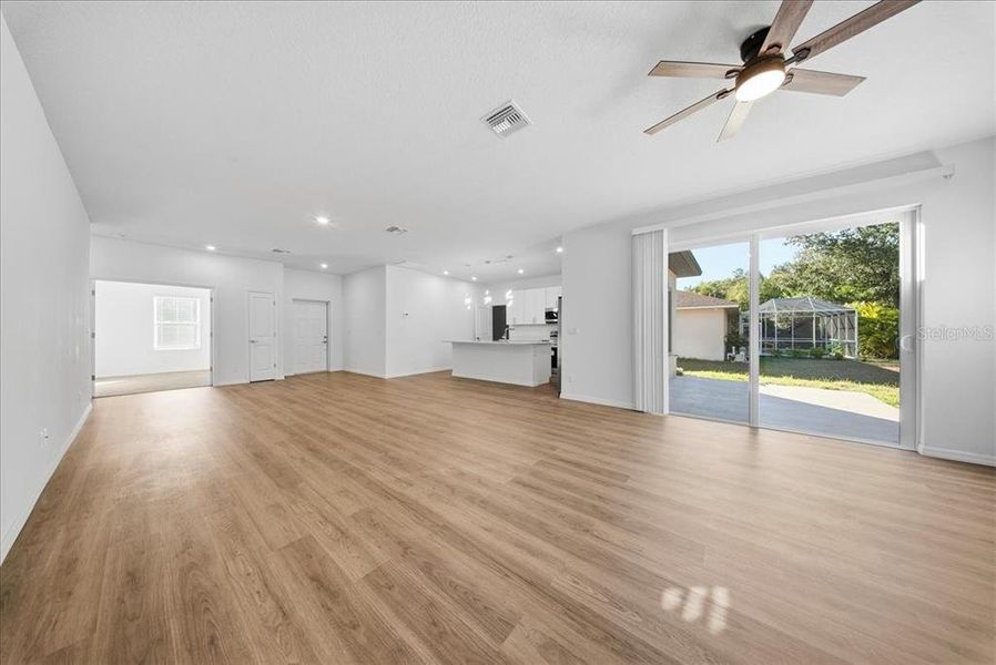 Spacious, unfurnished interior of a new home in , North Port (Image 28).