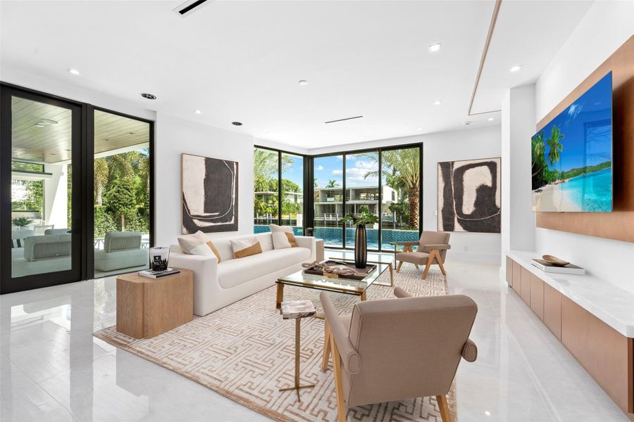 Furnished interior view inside a new home in , Fort Lauderdale (Image 69).