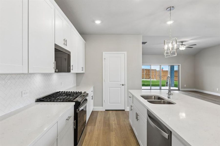 Furnished interior view inside a new home in Parks at Foster Crossing - Signature Series, Anna (Image 10).