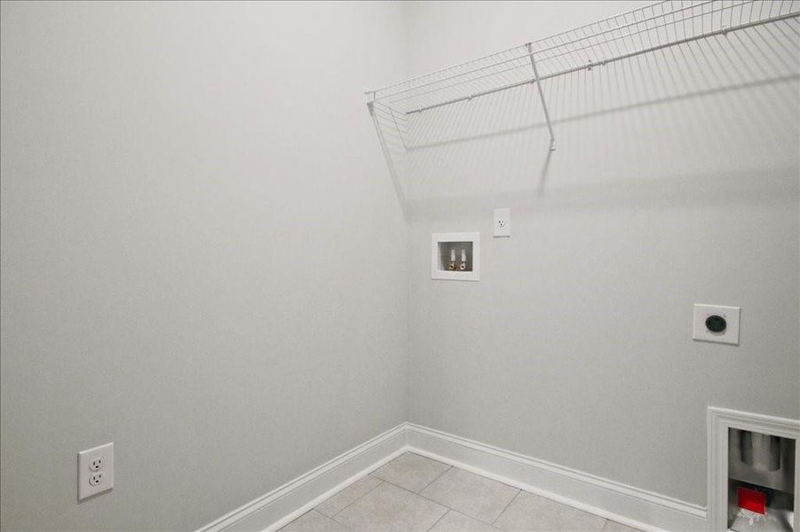 Spacious, unfurnished interior of a new home in Cooper's Walk, Loganville (Image 30). Spacious, unfurnished interior of a new home in Cooper's Walk, Loganville (Image 30).