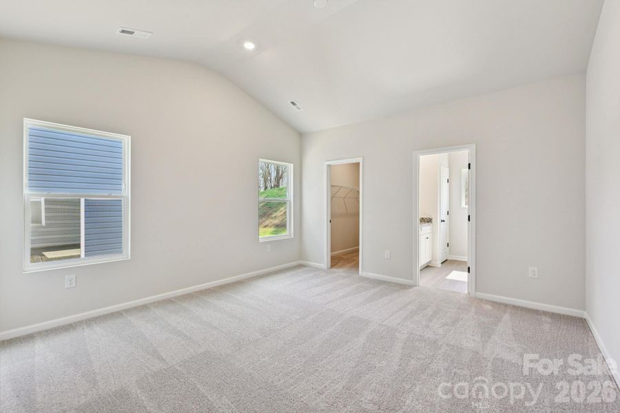 Spacious, unfurnished interior of a new home in Willow Estates, Shelby (Image 15).