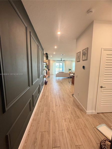 Spacious, unfurnished interior of a new home in Tradition, Port St. Lucie (Image 20).