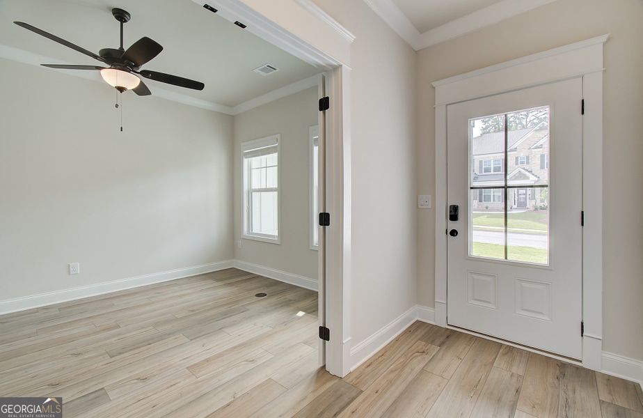 Spacious, unfurnished interior of a new home in Rosewood Lake Preserve, Hoschton (Image 16). Spacious, unfurnished interior of a new home in Rosewood Lake Preserve, Hoschton (Image 16).