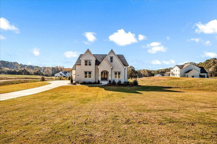Image 47 of a home in Brooks Pond.