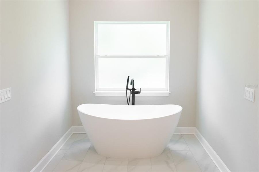 Close-up of interior finishes inside a home in , Weeki Wachee (Image 13).