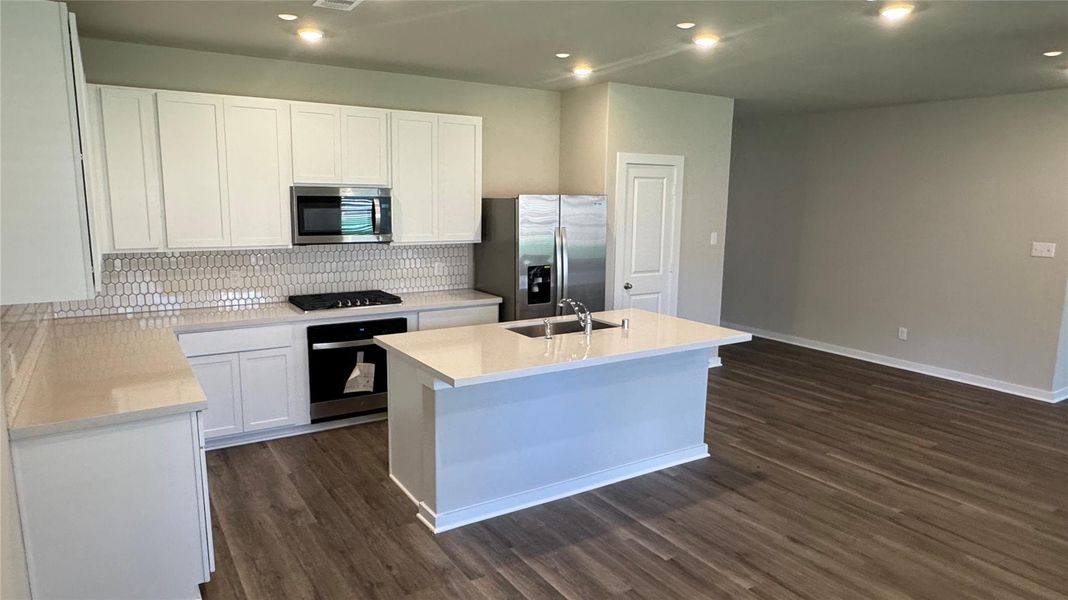 Image 26 of a home in Westridge Cove 50'. Image 26 of a home in Westridge Cove 50'.